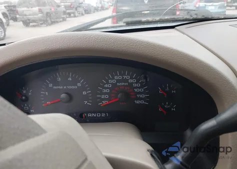 2006 Ford F-150 Xlt from USA, damaged, VIN 1FTRW12W46FB41060